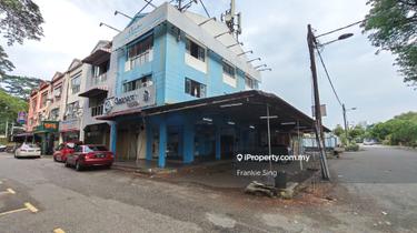 Corner Shop @ Bandar Puchong Jaya 1