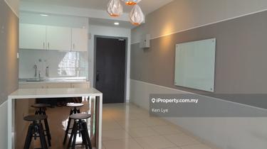 KL Traders Square Partly furnished unit for Rent 1