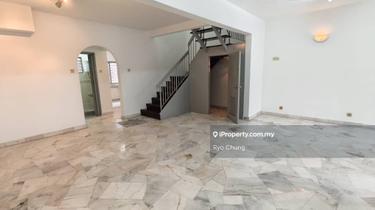 USJ 2 Subang Jaya - Freehold - Terrace Property - 20x60  1