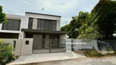 Corner Double-Storey Terrace SS 23/SS 24 1