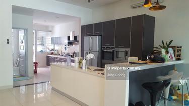 Beautiful Home Renovated Extended Well Kept Gated Guarded Freehold! 1