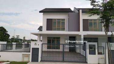 Double Storey terrace Rini homes/ 898k/ tmn Mutiara rini/ Skudai  1