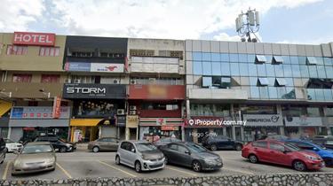 Petaling Jaya Ground Floor Shoplot for Rent 1