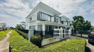 Gamuda Gardens End Lot Extra Land for sale. Call us for more details 1