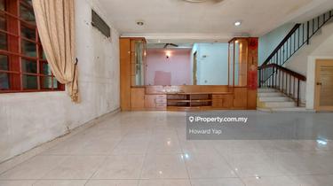 Secured & Safe. End Lot, Spacious, extended and still room to extend 1