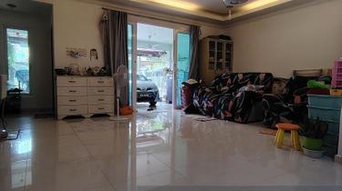 Renovated 2 Storey Superlink @ Taman Mutiara Indah Puchong 1