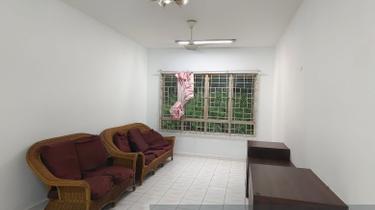 Puchong Taman Wawasan, Desa Tanjung Apartment Good Location For Sale 1