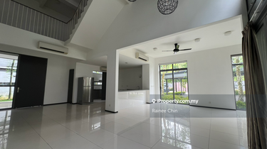 Corner Villa with high ceiling 1