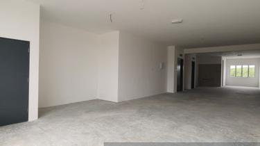 Many Klinik , Speedmart 99 , Restaurant and Cafe Open Here 1