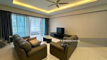 Tiffani Kiara High Floor 1