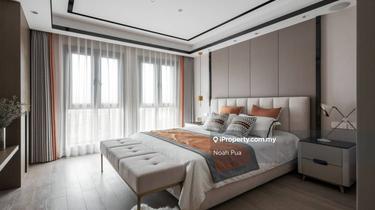 Walk to Pav 2, Walk to Park, Freehold, Fully Furnished, Next to LRT 1