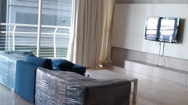 Very cheap, beautifully renovated and furnished.  Must view 1