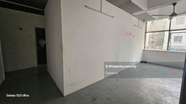 A thriving location! 1