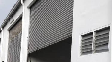 Only 1 owner agreed fully repairing factory for new buyer. 1