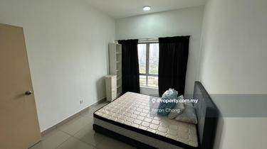 Parklane Oug Master Bedroom Fully Furnish Female Unit For Rent 1