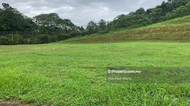 Exclusive land for sale on higher ground with privacy 1