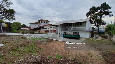 Zoned Limited Commercial bungalow for Sale 1