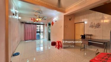 ROI 6% ! 7mins Walking distance to LRT Station!  1