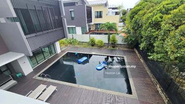 Noble Park, 2-Sty Bungalow with Swimming Pool 1