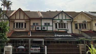 Freehold Large built up terrace with 24 hours security  1