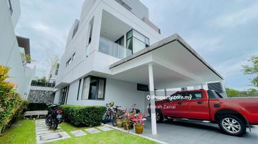 Actual Unit With Actual Price - Exclusive Bungalow On Premium Location 1