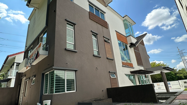 Good Condition, Peaceful & Private Surroundings 1