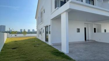 Semi-D House For Sale 1