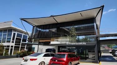Commercial bungalow for Sale 1