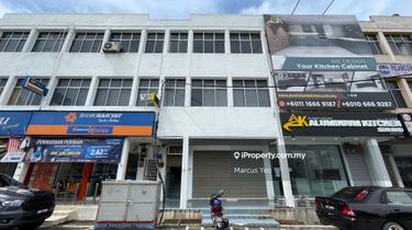 3 storey shopoffice  1