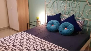 Condominium for Rent 1