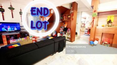 End lot with 10 feet extra land  1