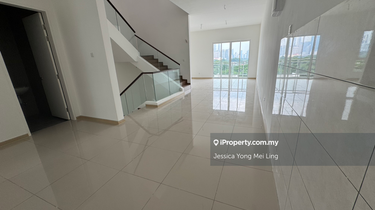 3 Storey Villa House Direct Swimming Pool n Facilities Garden 1