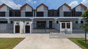 2 Sty Facing Open Serenia Anisa Terraced Houses For Sale 1
