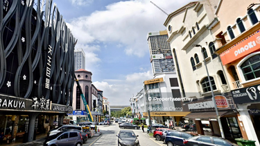 Dataran Sunway Corner Shop For Rent 1