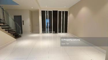 Nicely done up 4 storey villa for sale 1