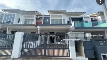 Super nice move in condition unit in m residence call Andy viewing  1