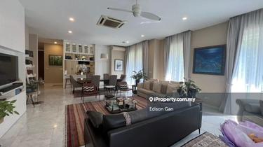 Villa serene kiara renovated unit with id corner lot with huge land 1