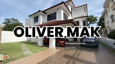 Spacious Bungalow with Spacious Land at Bukit Jalil Golf For Sale 1