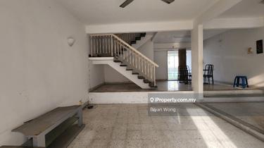 Terrace house for Sale 1