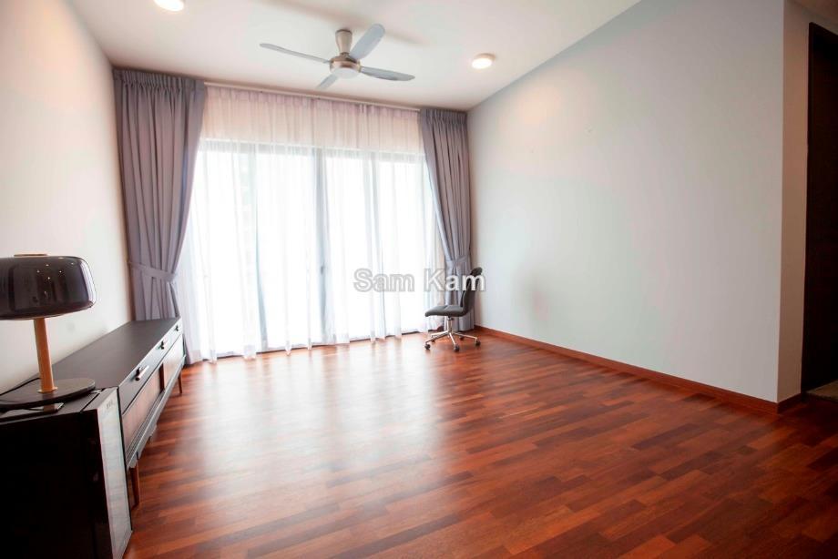 Serviced residence for Sale