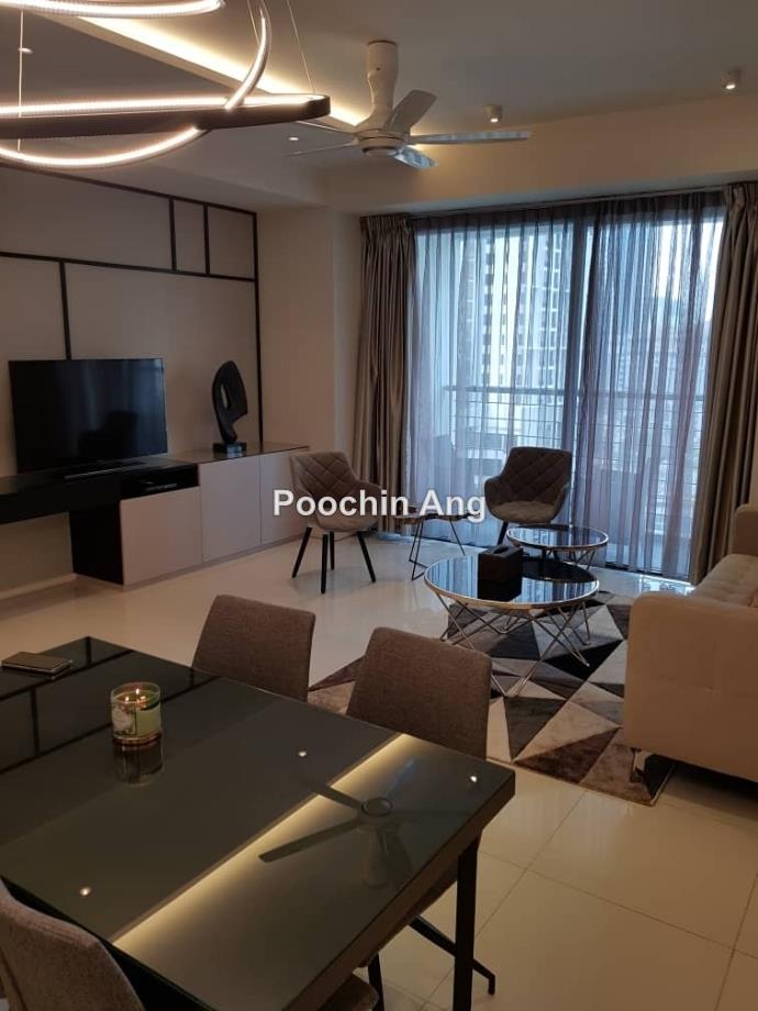 Walking distance to KLCC, MRT and LRT station
