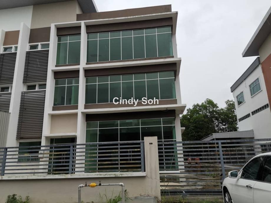 Semi-D factory for Sale