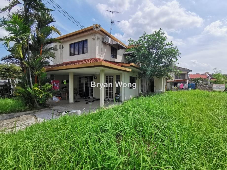 Terrace house for Sale