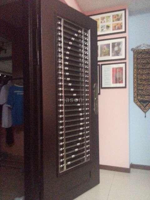 Terrace house for Sale
