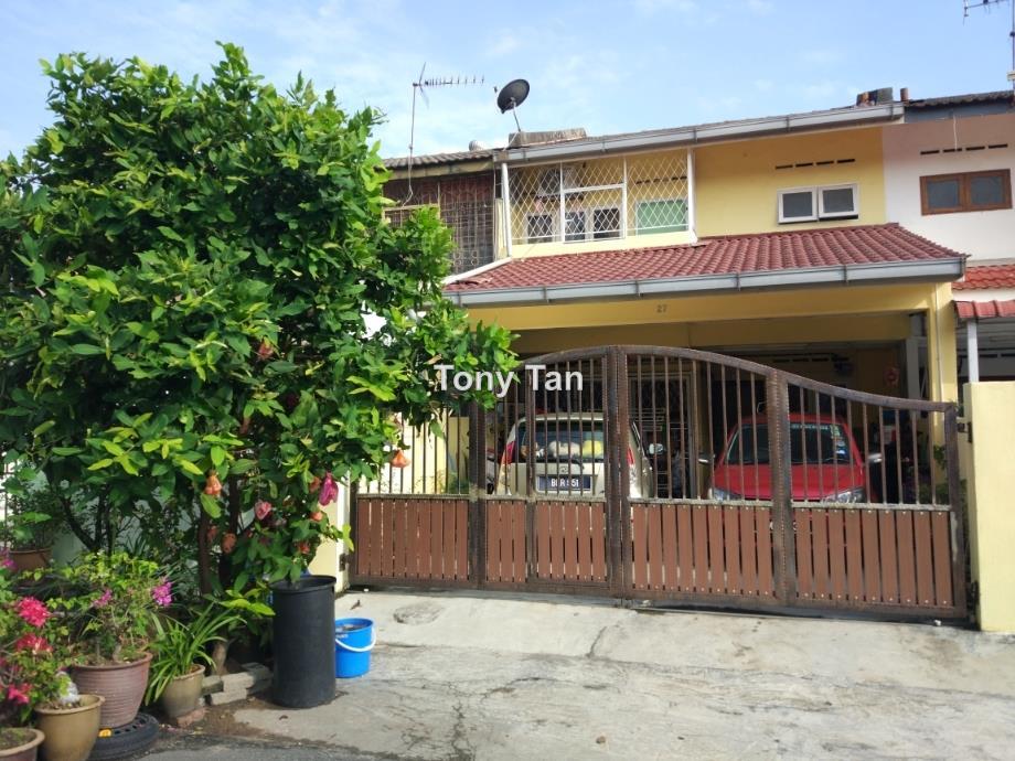Terrace house for Sale