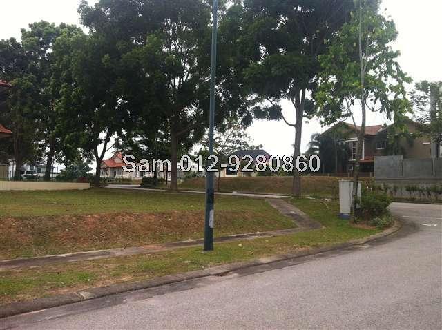 Bungalow land for Sale