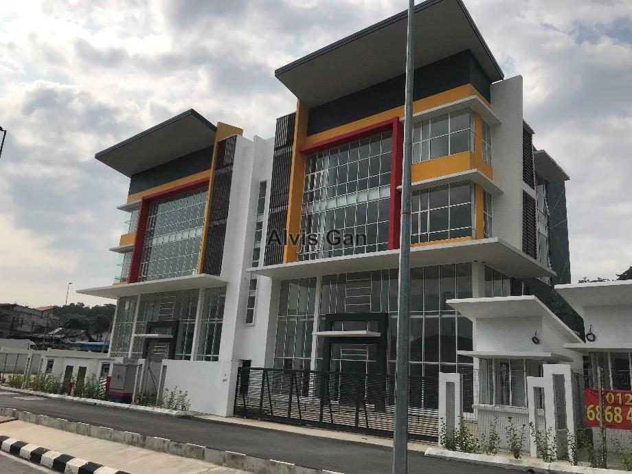 Semi-D factory for Sale