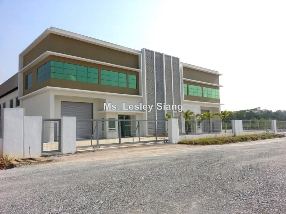 Semi-D factory for Sale