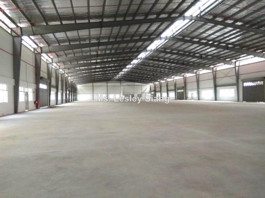 Detached factory for Rent