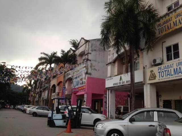 Shop-office for Rent. Walking distance kwsp & Banks.